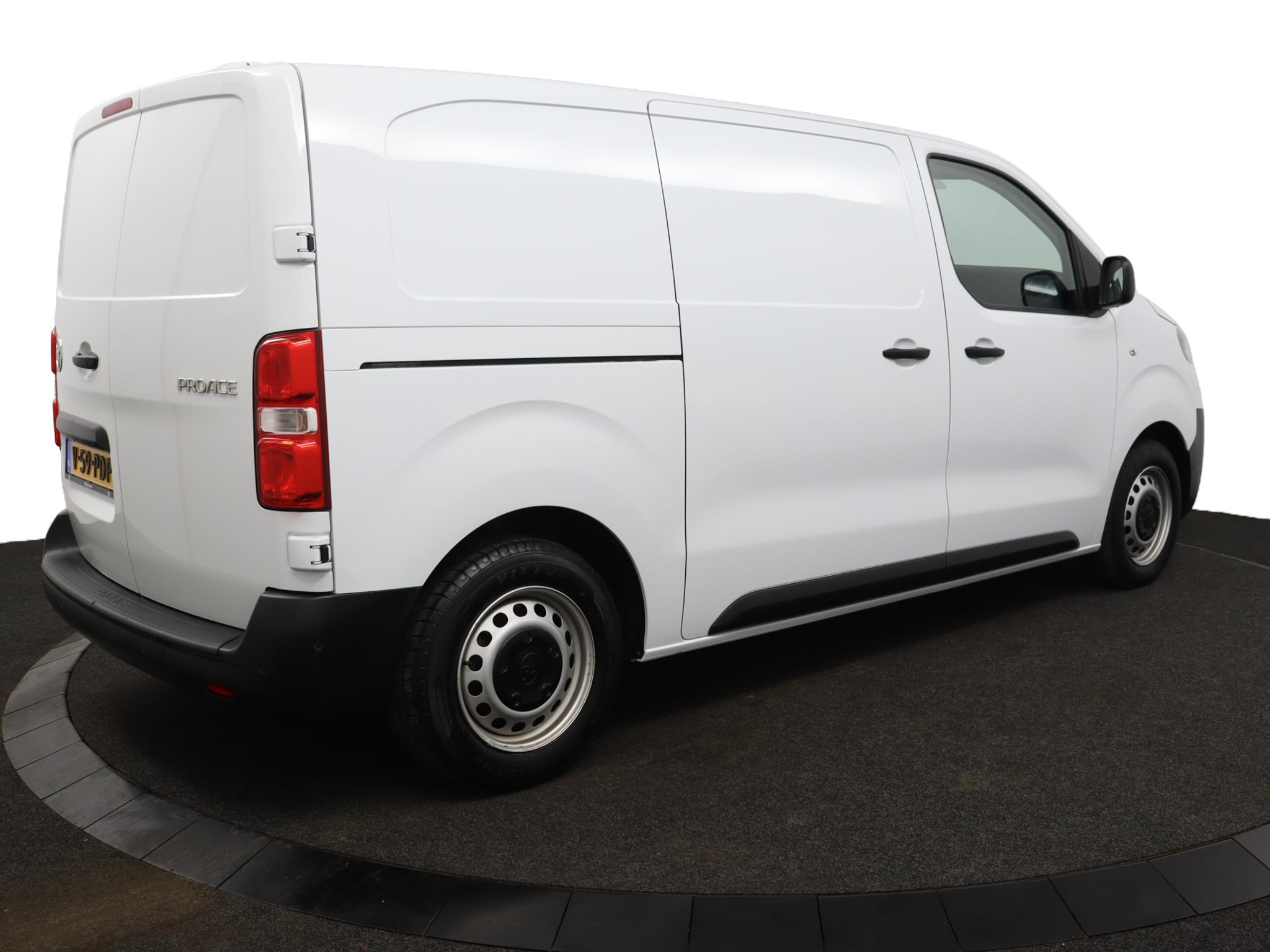Toyota PROACE Worker 1.5 D-4D L1 Navigator - Afbeelding 2