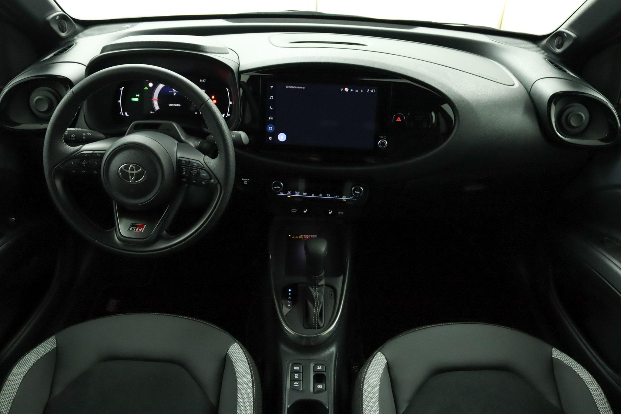Toyota Aygo X Hybrid 115 GR Sport - Afbeelding 4