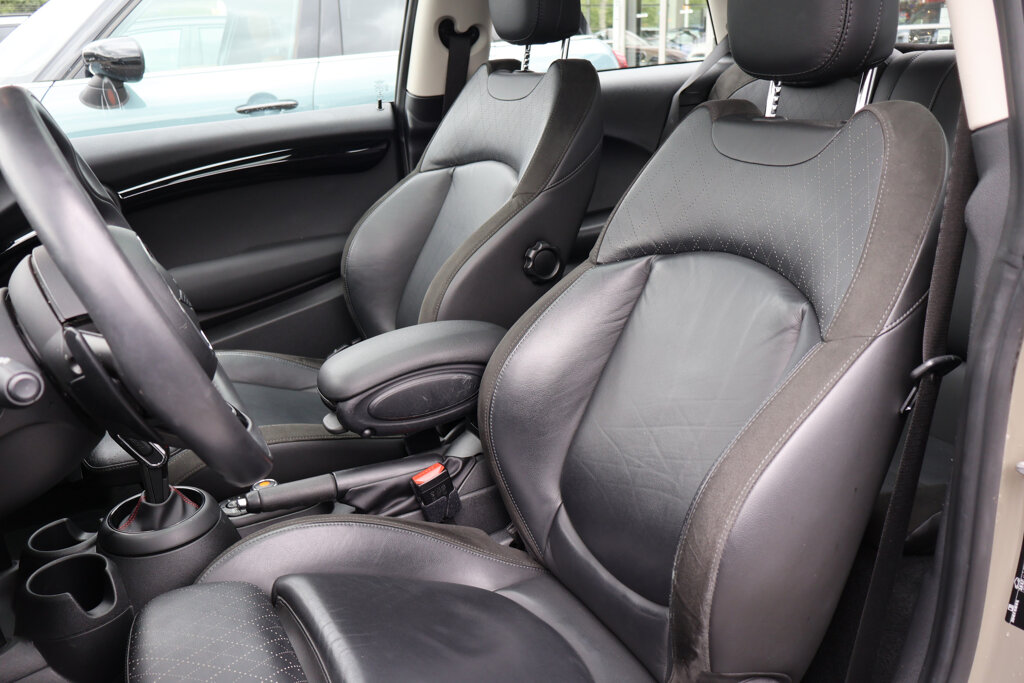 MINI Cooper S 4