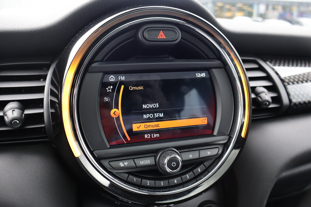 MINI Cooper S 18