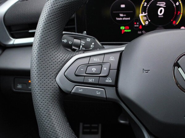 cruise control adaptief met Stop&Go en stuurhulp