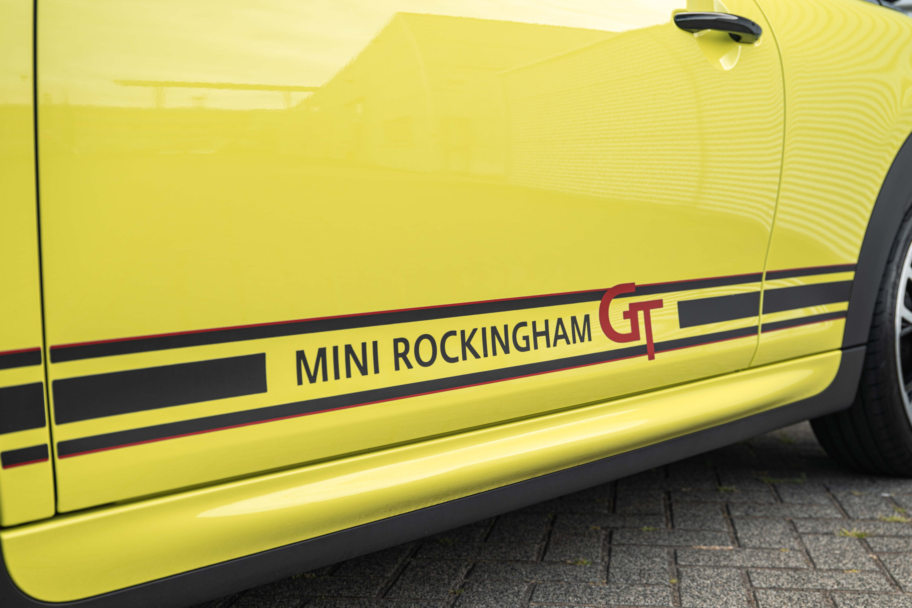 MINI Cooper S Cabrio 8