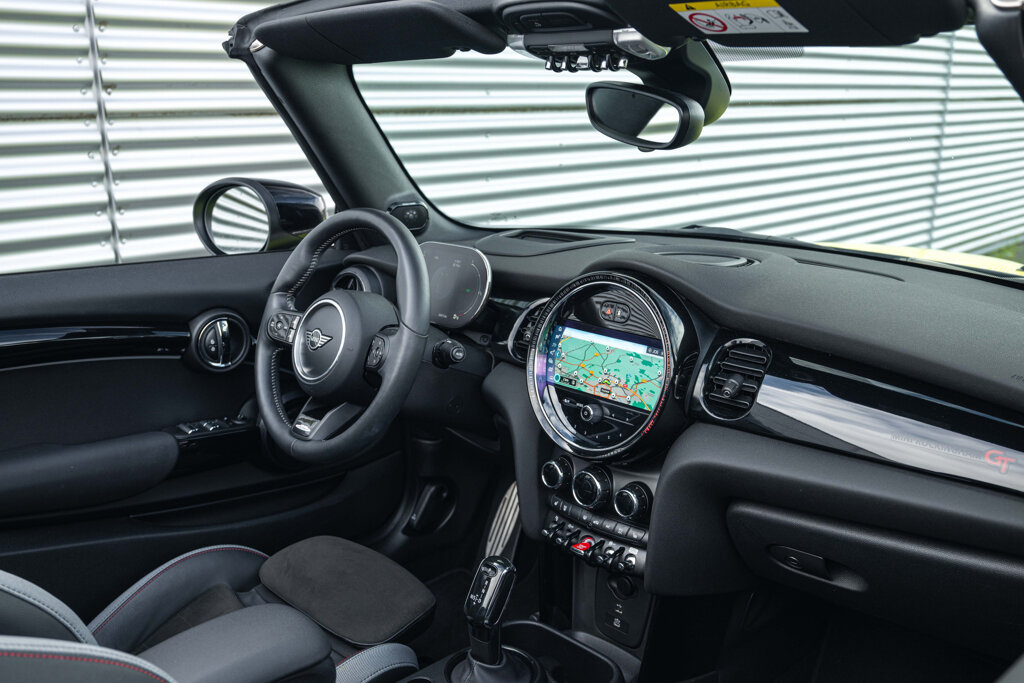 MINI Cooper S Cabrio 21