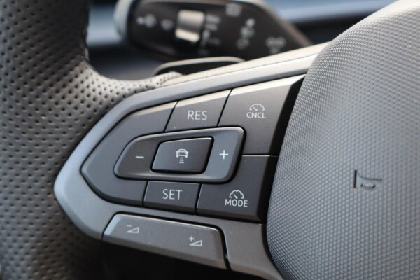 cruise control adaptief met Stop&Go en stuurhulp cruise control adaptief met Stop&Go en stuurhulp