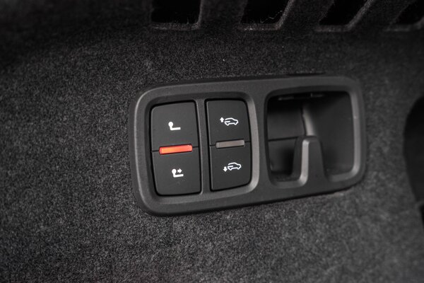trekhaak elektrisch uitklapbaar