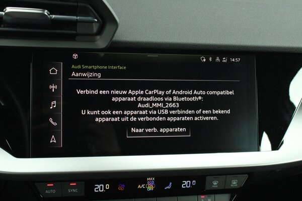 Apple Carplay/Android Auto Apple Carplay/Android Auto