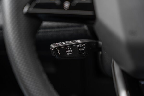 cruise control adaptief met Stop&Go en stuurhulp cruise control adaptief met Stop&Go en stuurhulp