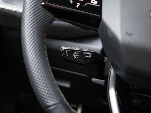 cruise control adaptief met Stop&Go cruise control adaptief met Stop&Go