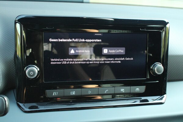 Apple Carplay/Android Auto