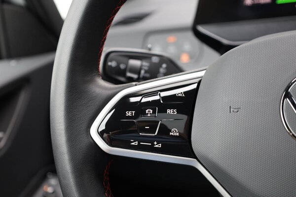 cruise control adaptief met Stop&Go en stuurhulp