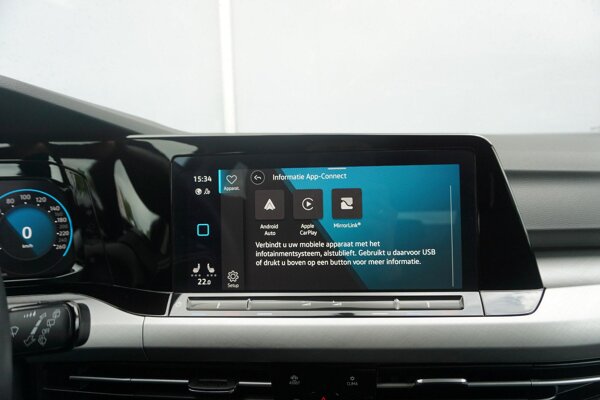 Apple Carplay/Android Auto
