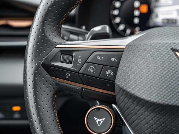 cruise control adaptief met Stop&Go en stuurhulp cruise control adaptief met Stop&Go en stuurhulp
