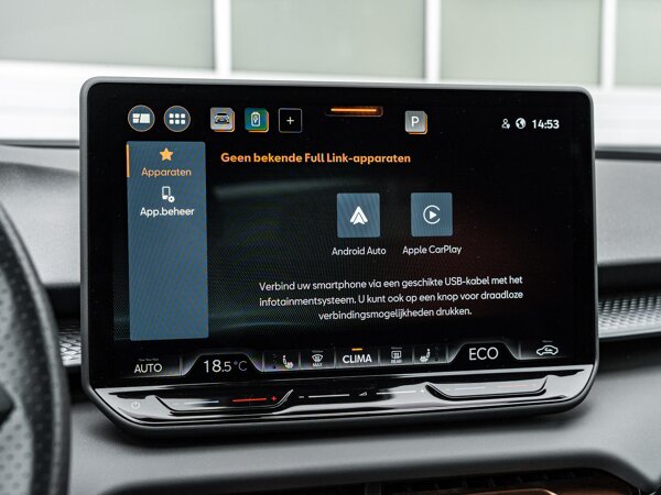 Apple Carplay/Android Auto Apple Carplay/Android Auto