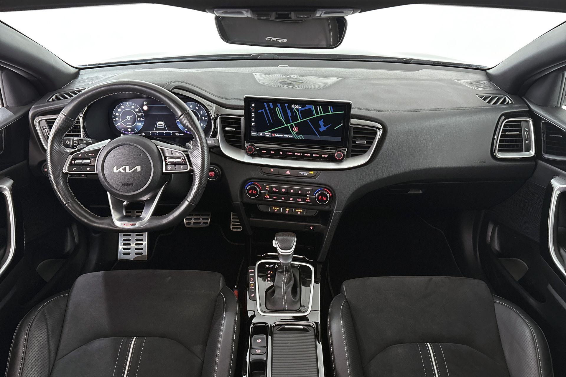 Kia Proceed