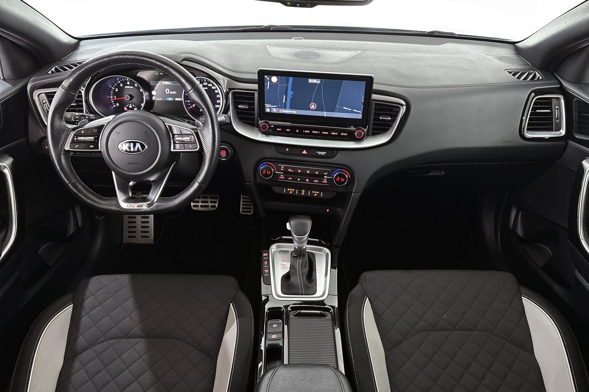 Kia Proceed