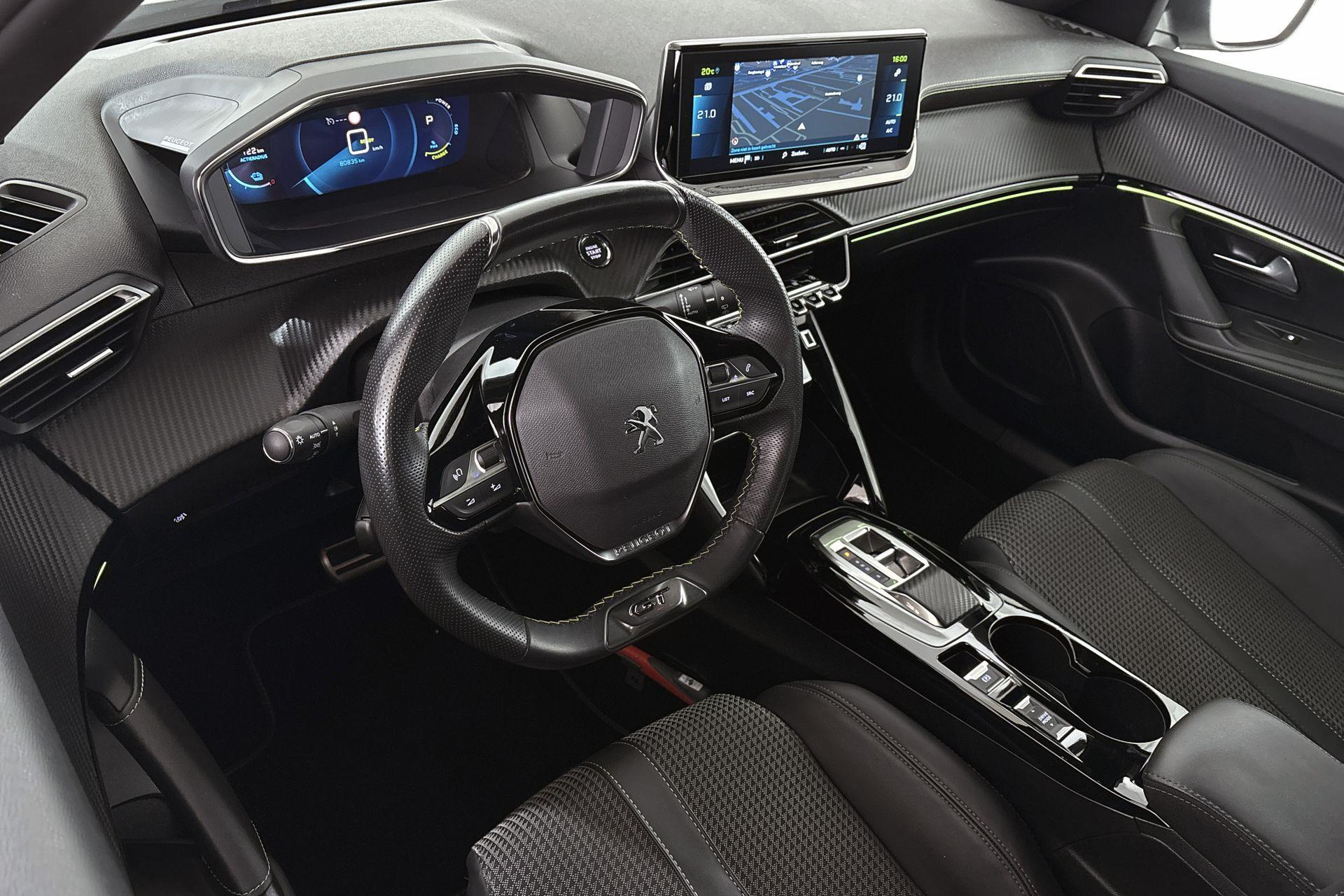 Peugeot e-2008
