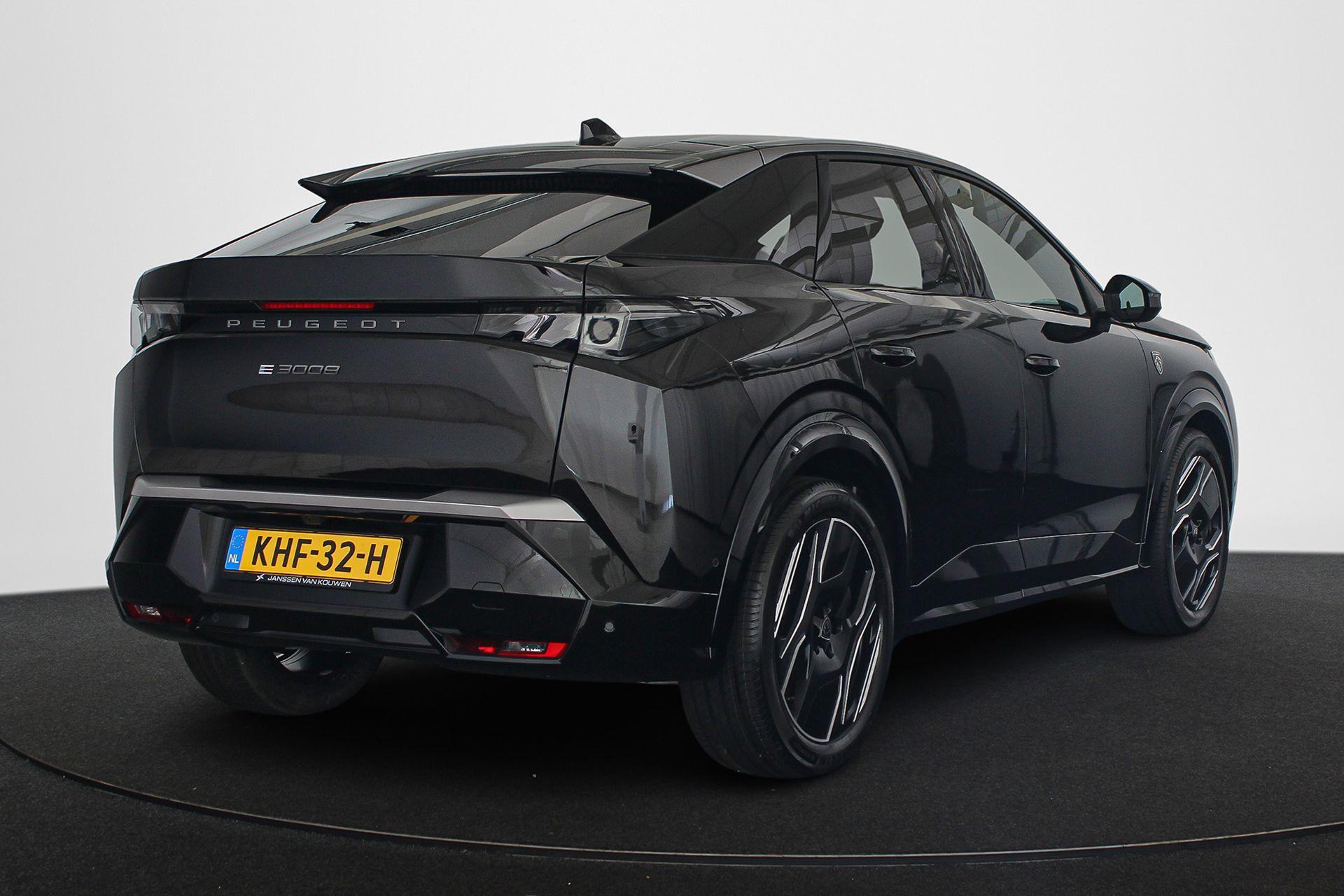 Peugeot e-3008 GT Exclusive 210 73 kWh - Afbeelding 3