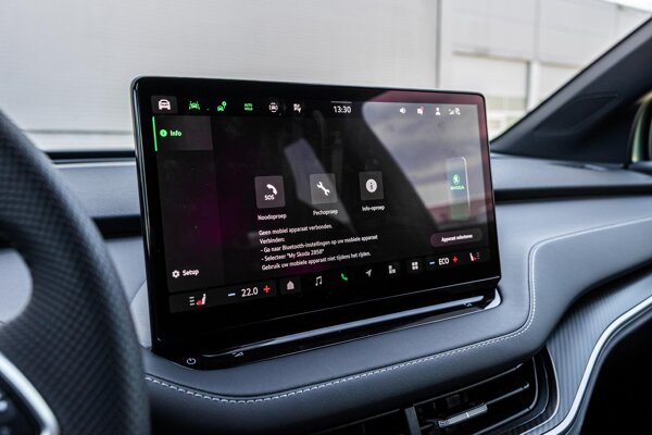 Apple Carplay/Android Auto