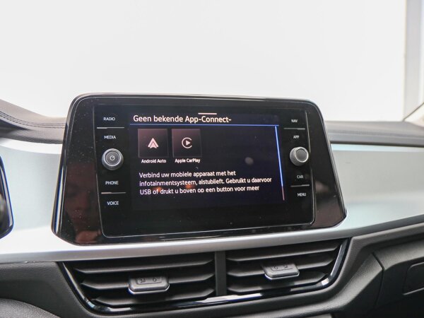 Apple Carplay/Android Auto