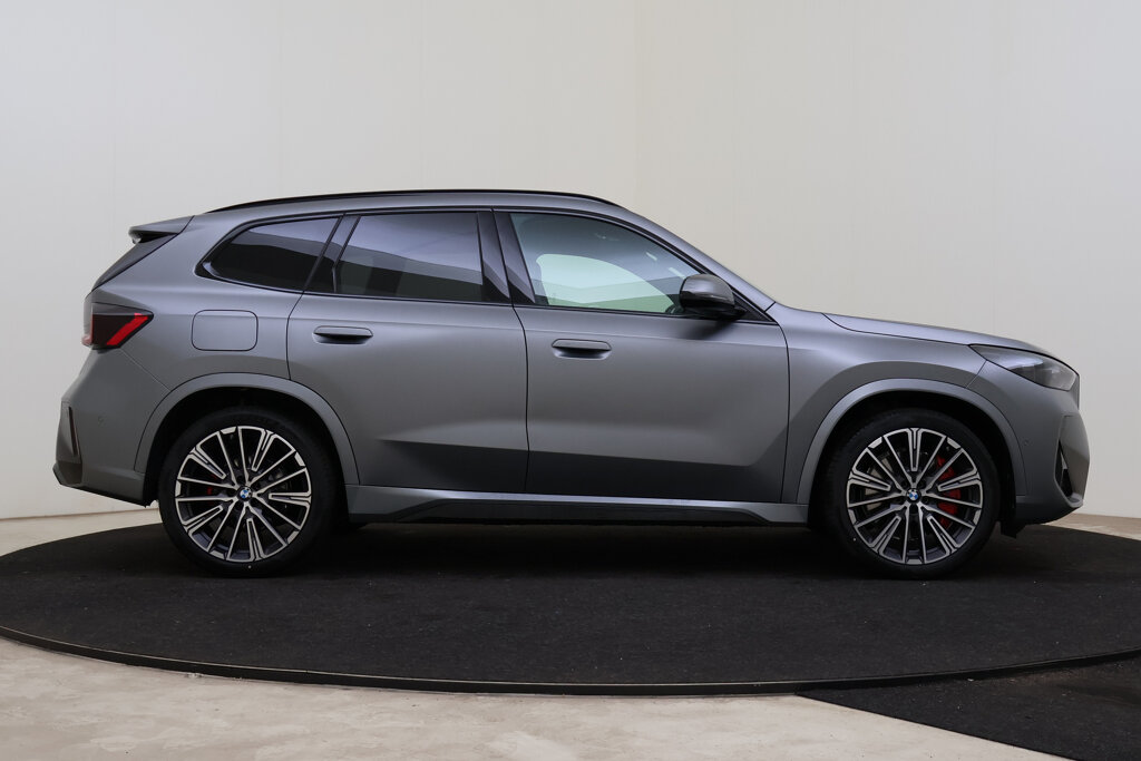 BMW X1 7