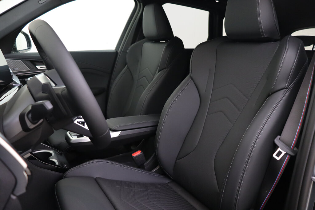 BMW X1 8