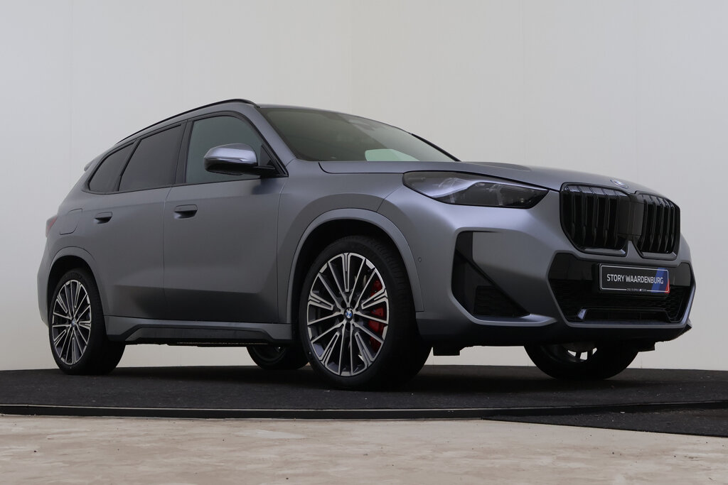 BMW X1 10