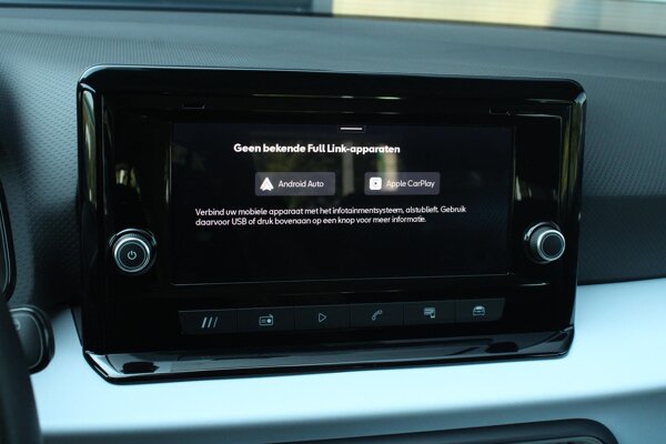 Apple Carplay/Android Auto