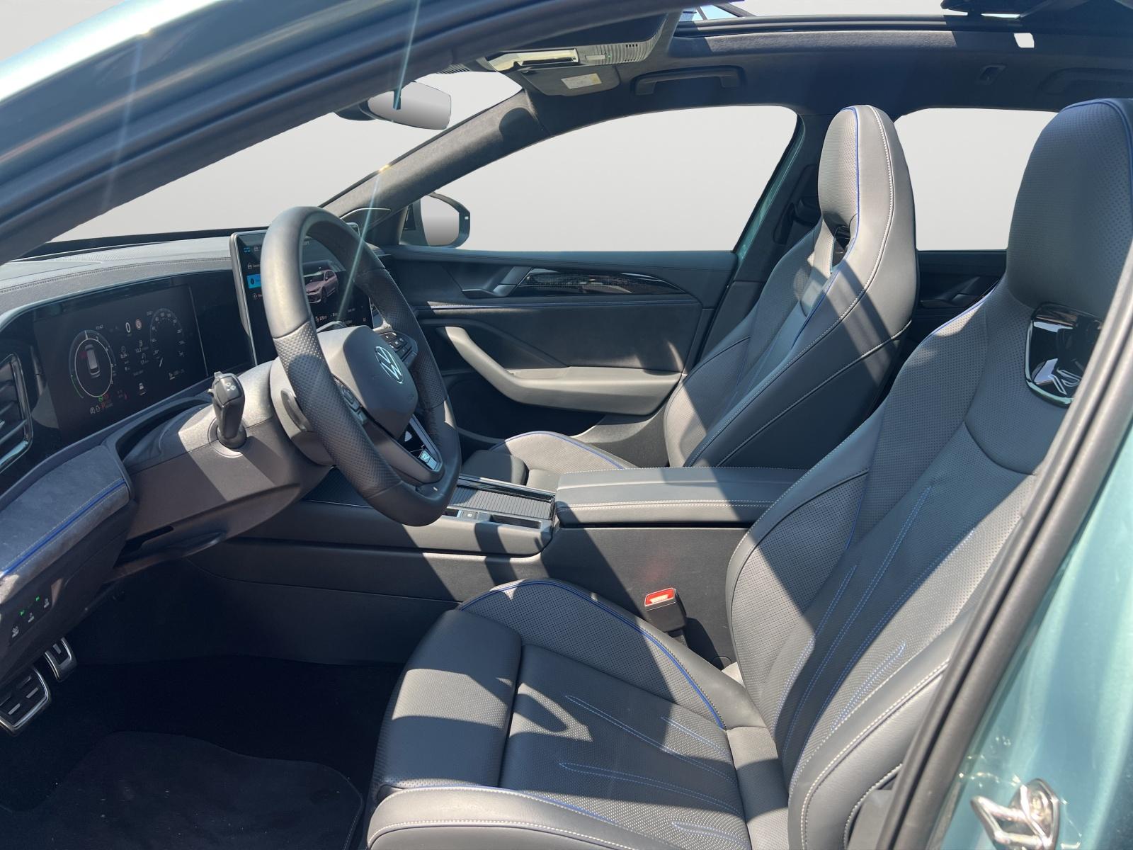 Volkswagen Passat Variant 1.5 eHybrid R-Line Business - Afbeelding 3