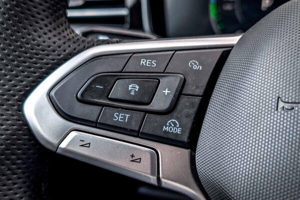 cruise control adaptief met Stop&Go en stuurhulp cruise control adaptief met Stop&Go en stuurhulp