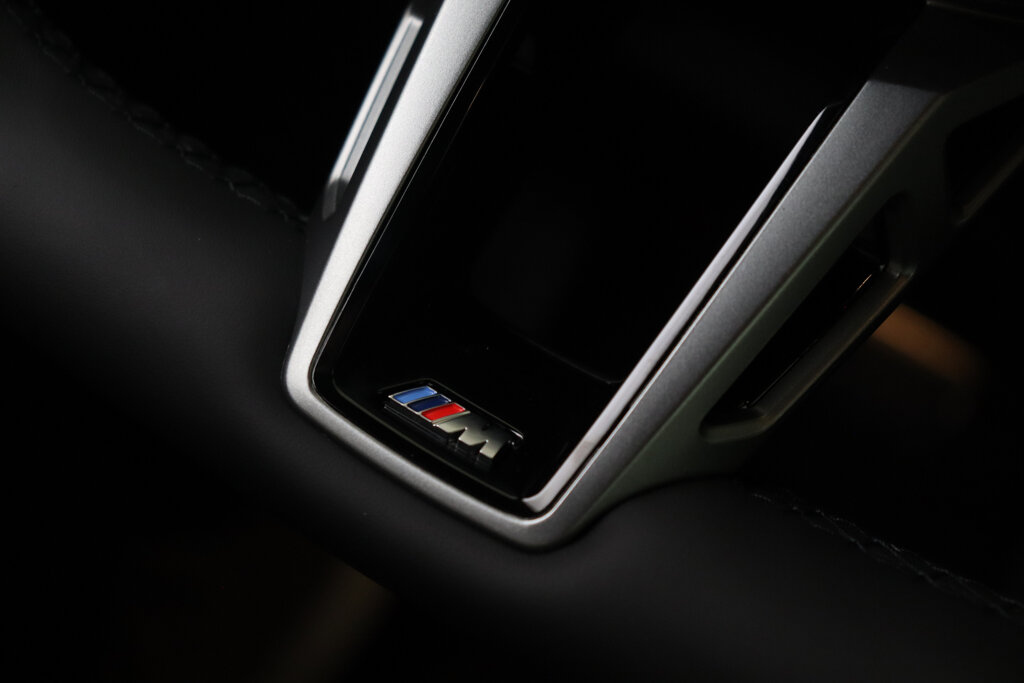 BMW i5 30