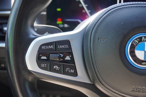 cruise control adaptief met Stop&Go cruise control adaptief met Stop&Go