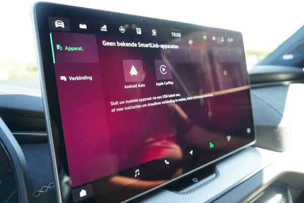 Apple Carplay/Android Auto