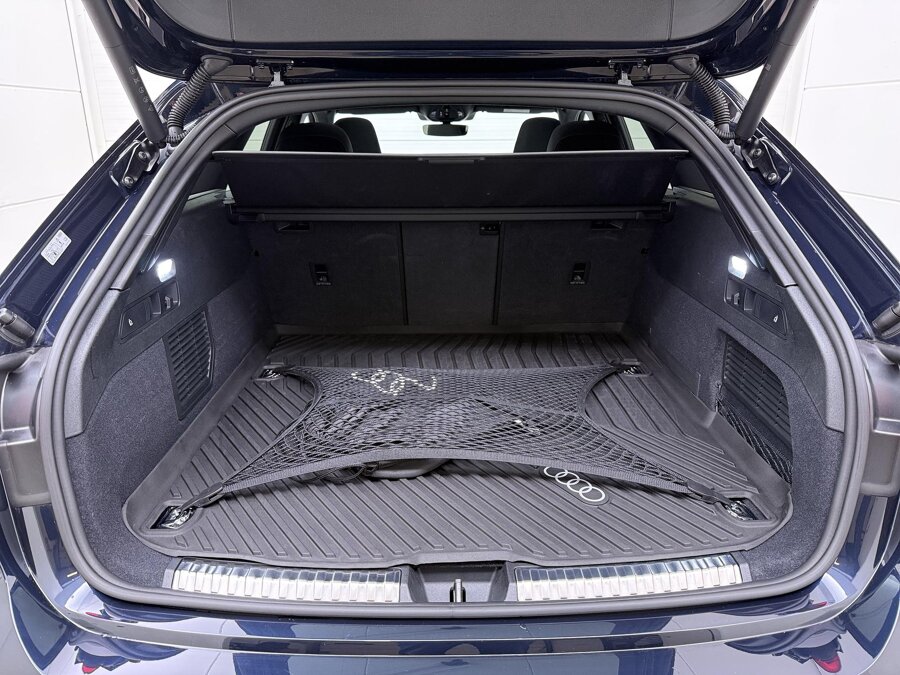 Audi A5 Avant 2.0 e-hybrid Quattro S-line