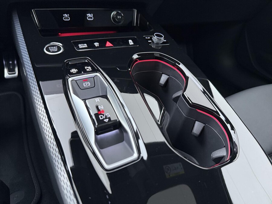 Audi A5 Avant 2.0 e-hybrid Quattro S-line