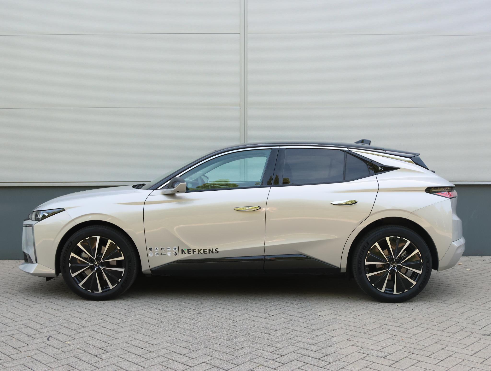 DS N°4 E-Tense Etoile Absolute Comfort Tech Pack 58.3 kWh - Afbeelding 2