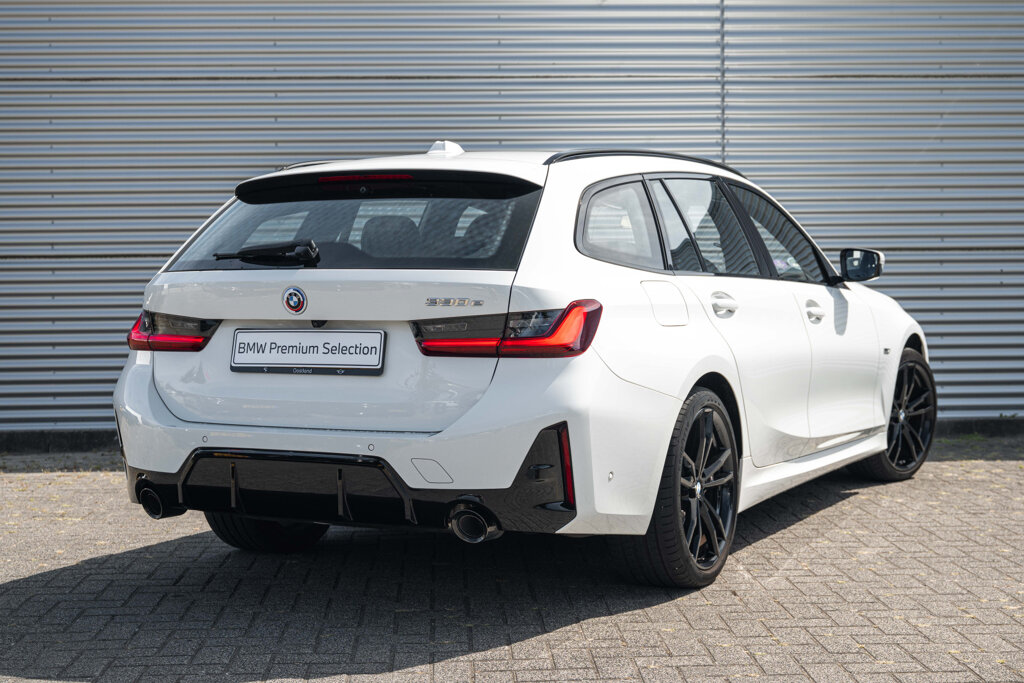 BMW 3 Serie 2