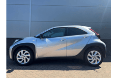 Toyota Aygo X 1.0 VVT-i MT first - Afbeelding 2