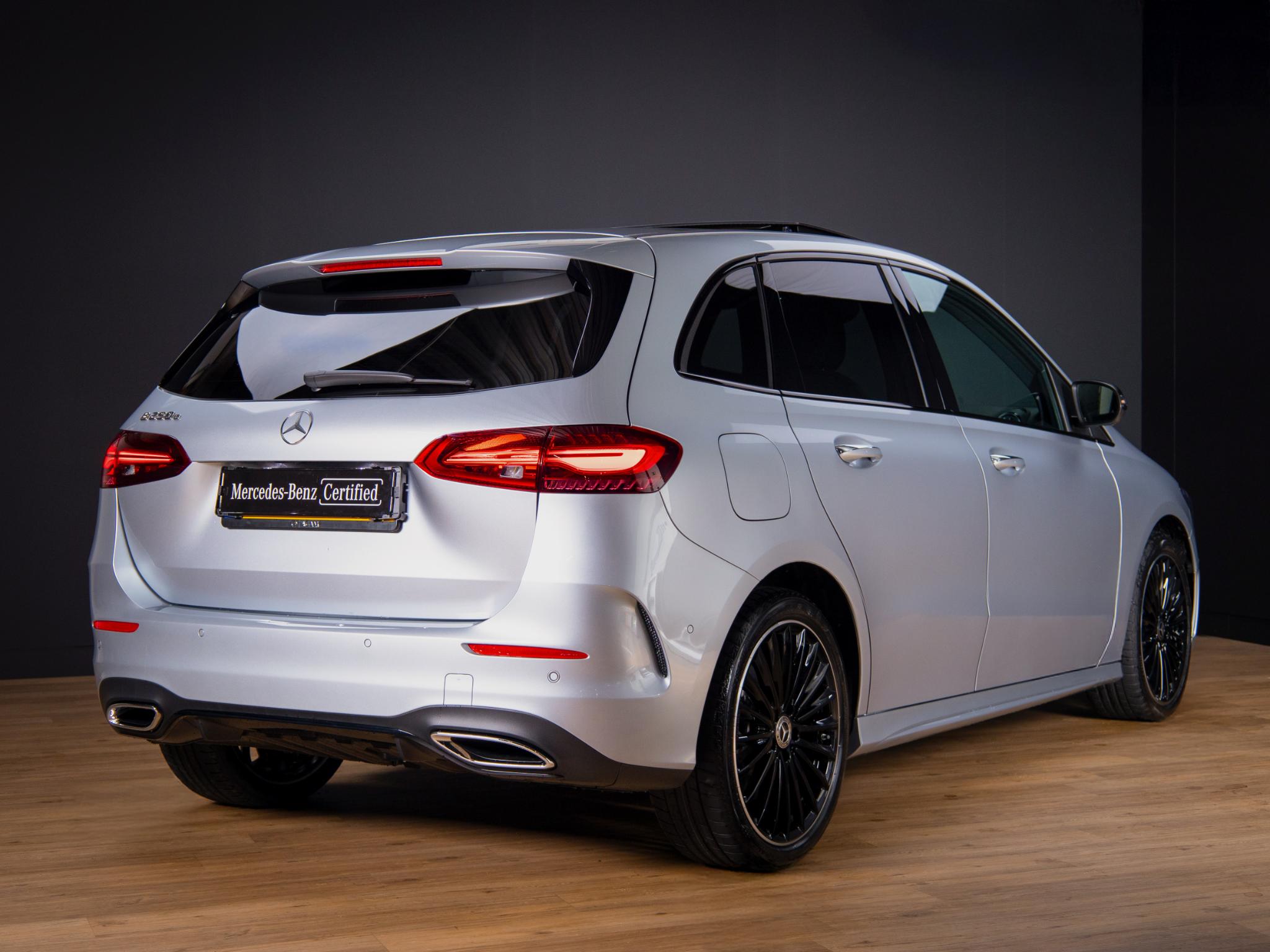 Mercedes-Benz B-Klasse 250 e Business Solution AMG - Afbeelding 2