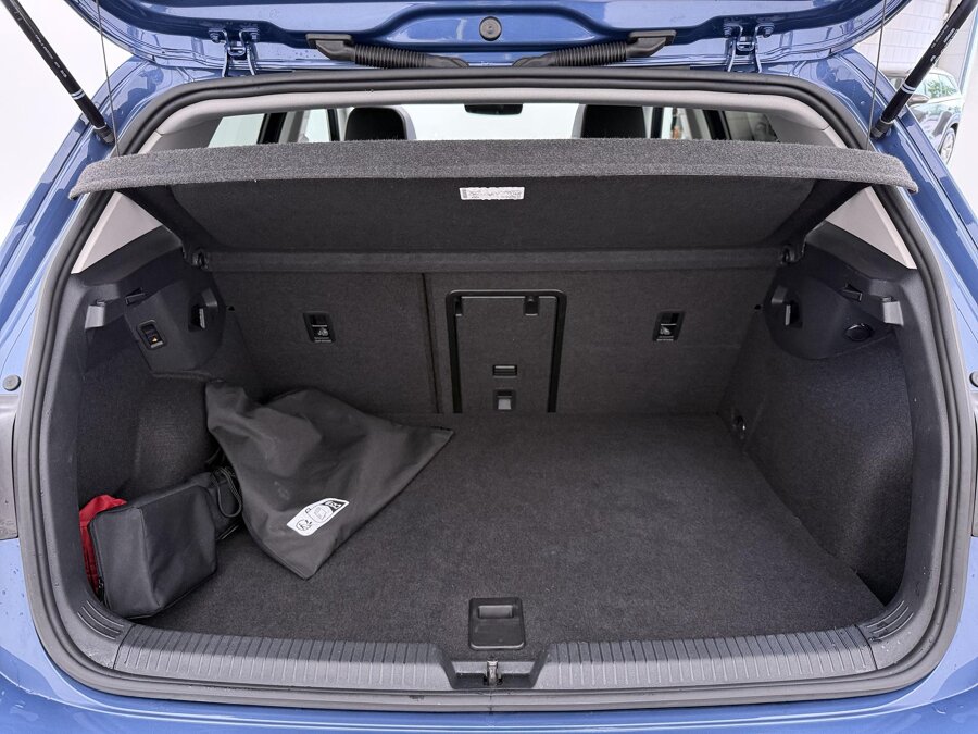 Volkswagen Golf 1.5 eHybrid Style