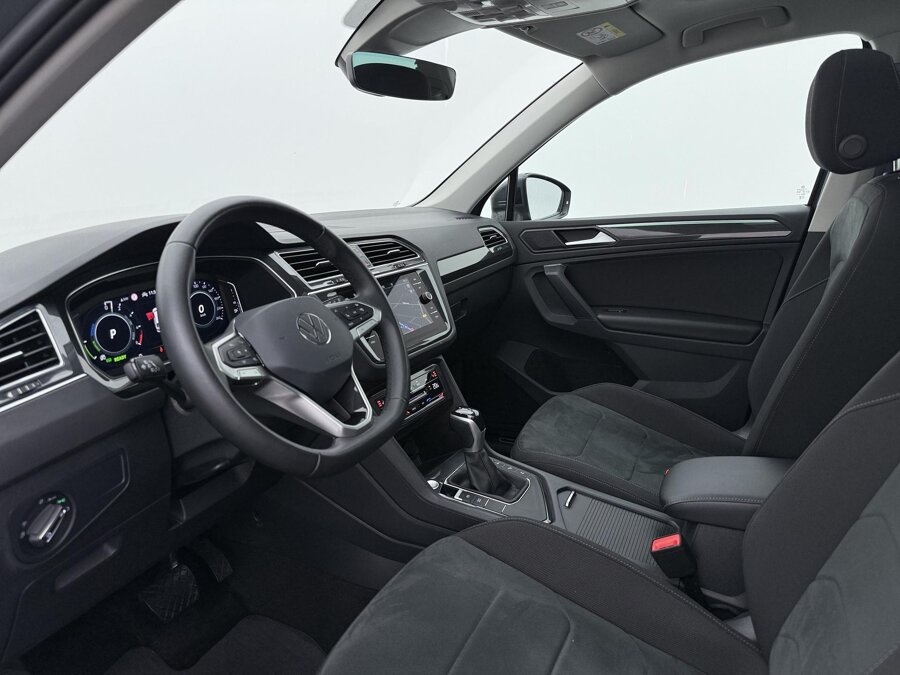 Volkswagen Tiguan 1.4 TSI eHybrid Elegance
