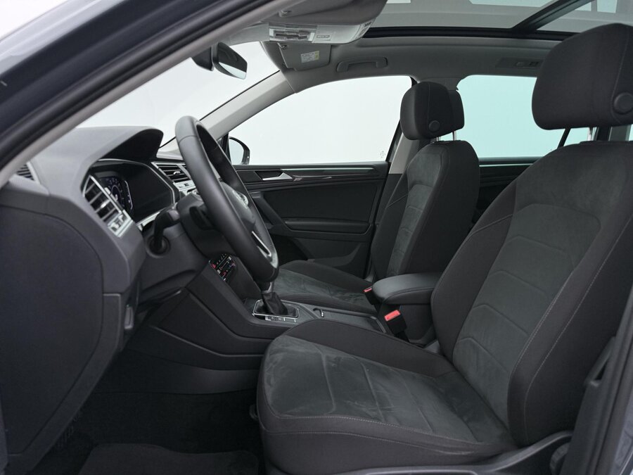 Volkswagen Tiguan 1.4 TSI eHybrid Elegance