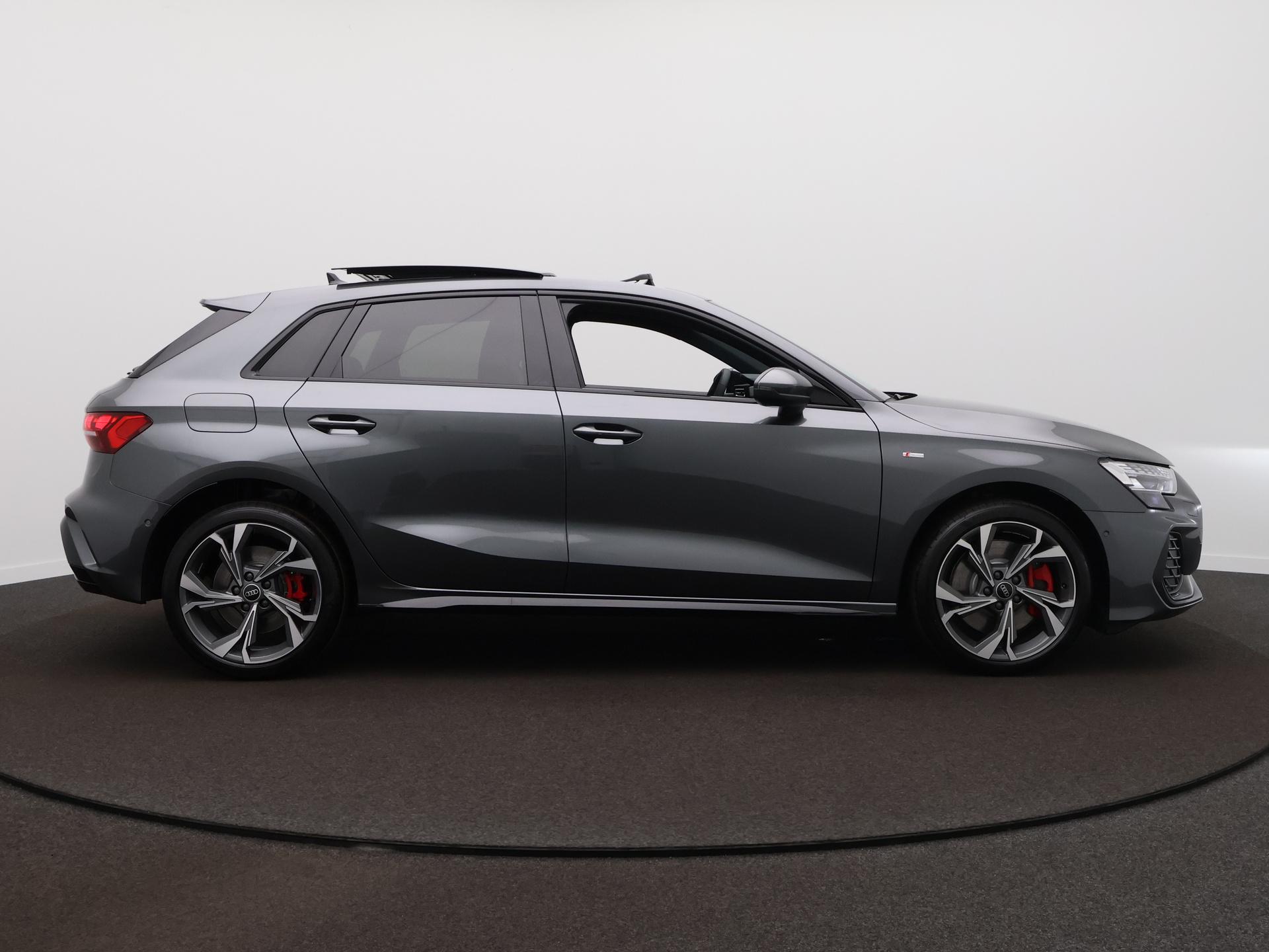 Audi A3 45 TFSI e S edition Competition - Afbeelding 4
