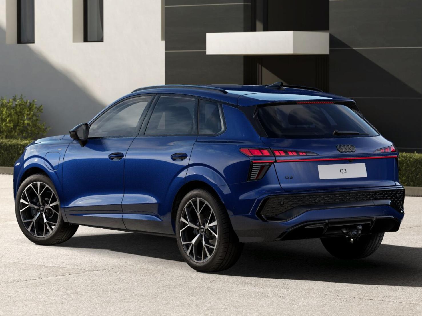 Audi Q3 S edition e-hybrid 272 PK SUV - Afbeelding 4