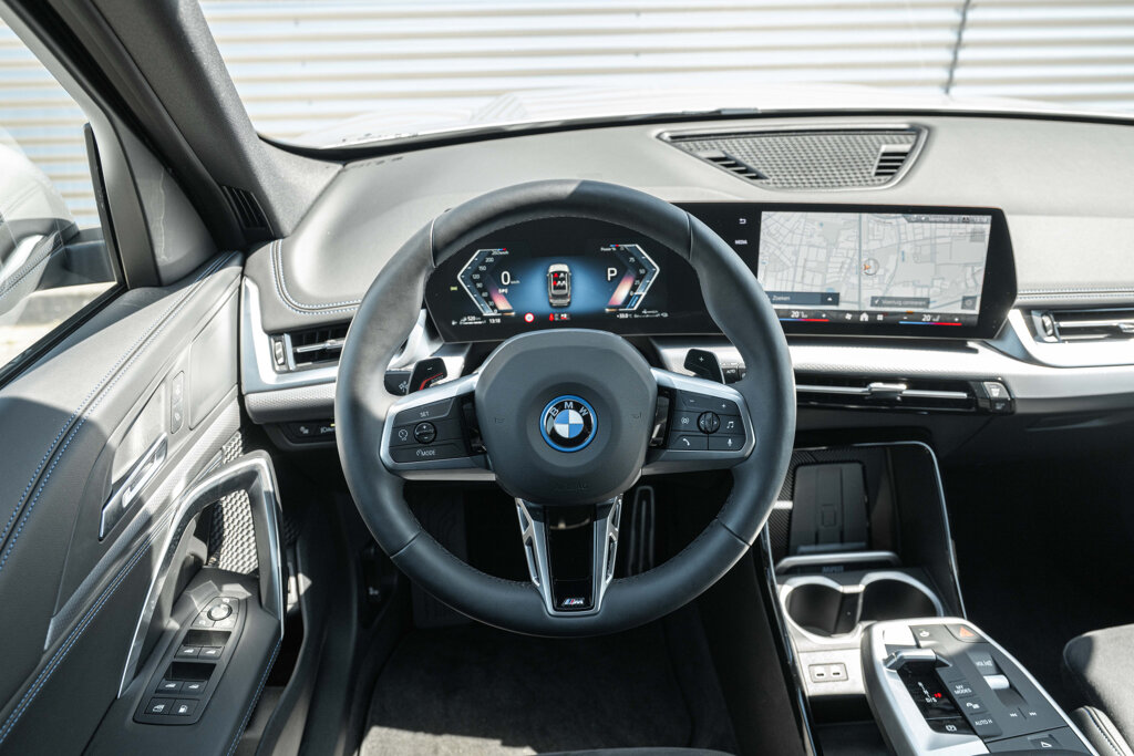 BMW X1 28