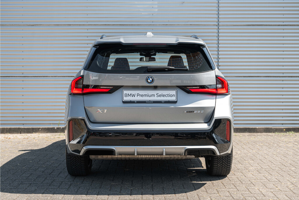 BMW X1 32
