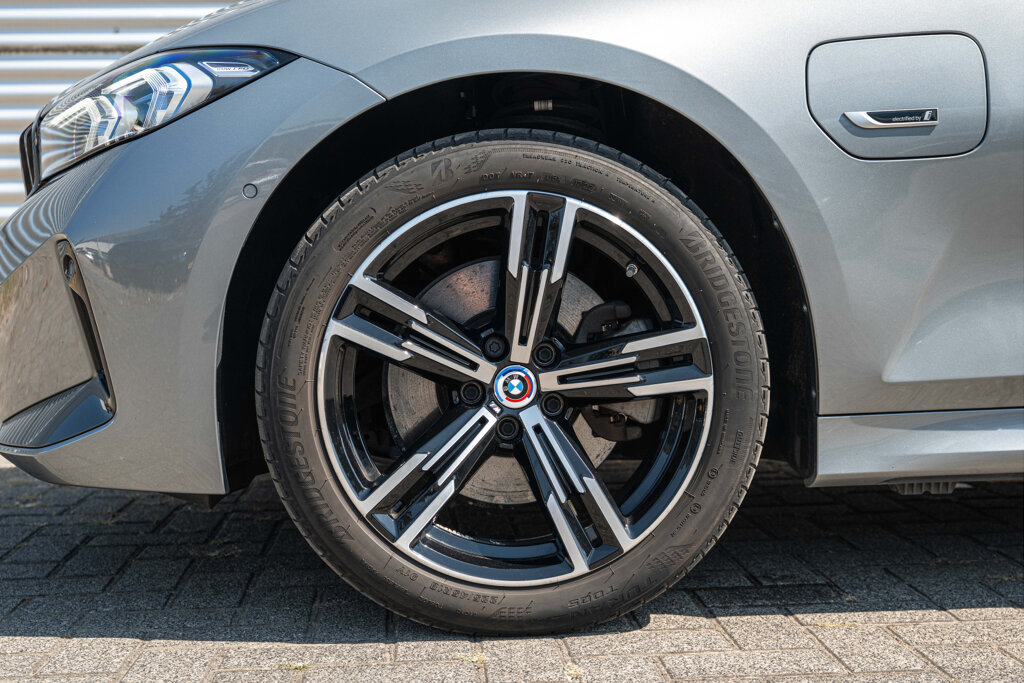 BMW 3 Serie 38