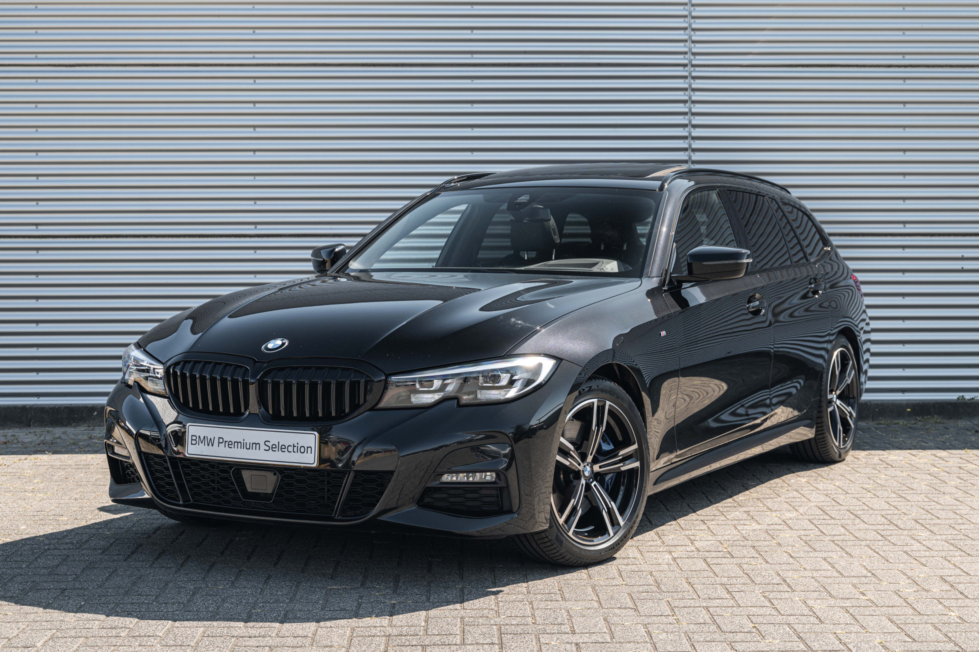 BMW 3 Serie Touring 320i Executive Automaat