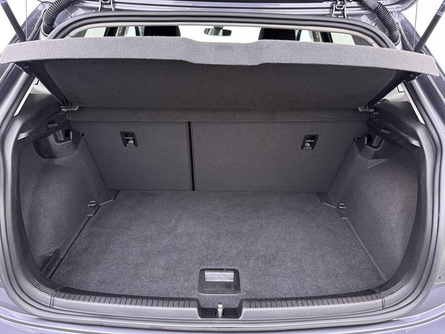 Volkswagen Polo 1.0 TSI Life Edition