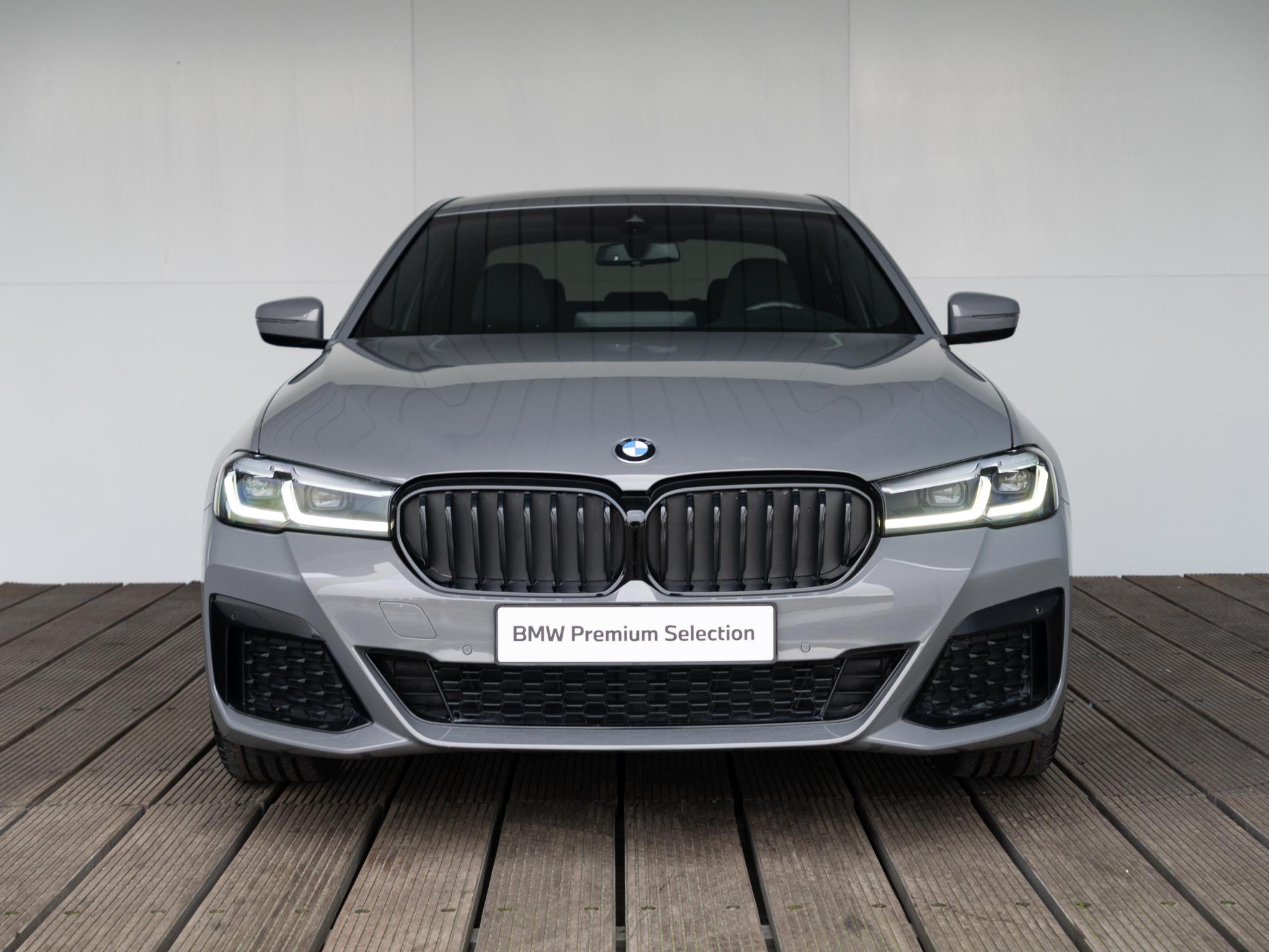 BMW 5 Serie Sedan 530e - Afbeelding 3
