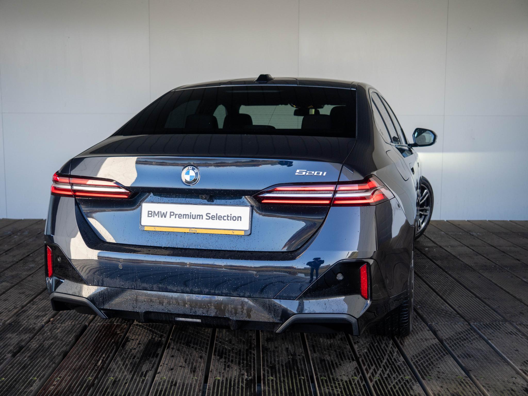 BMW 5 Serie Sedan 520i - Afbeelding 2